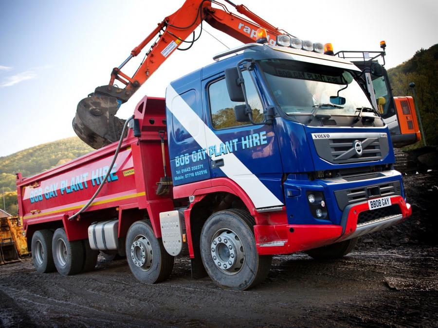  Volvo FMX 8x4 2010 года  (UK) (фото 3 из 14)